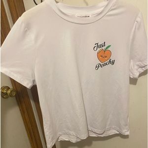 Just peachy crop top t-shirt size XL
